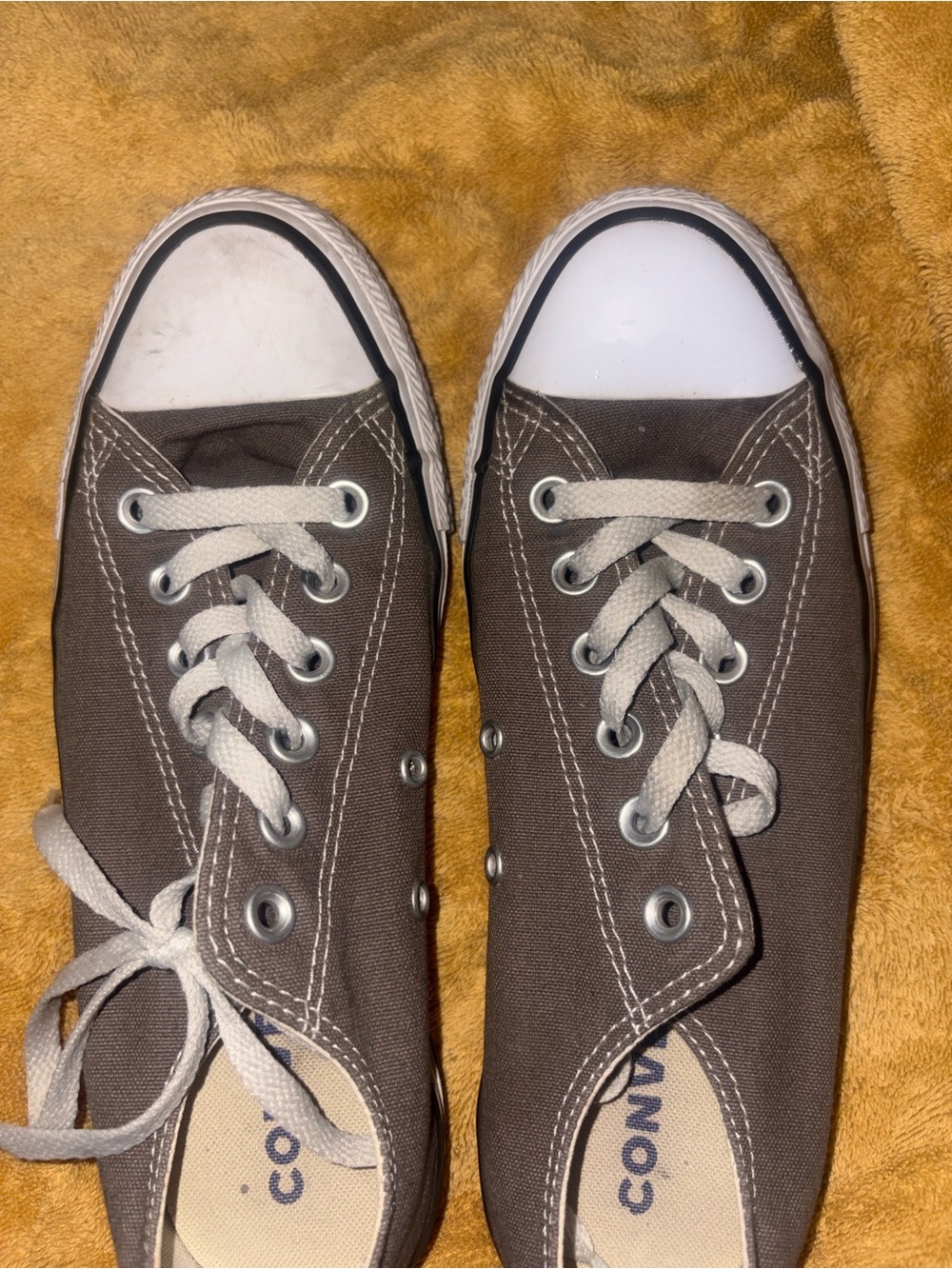 Gray Converse 🌵7.5 Women’s 5.5 Men’s - Picture 8 of 10
